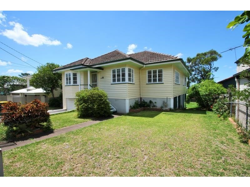 51 Nicholson Street, Greenslopes QLD 4120