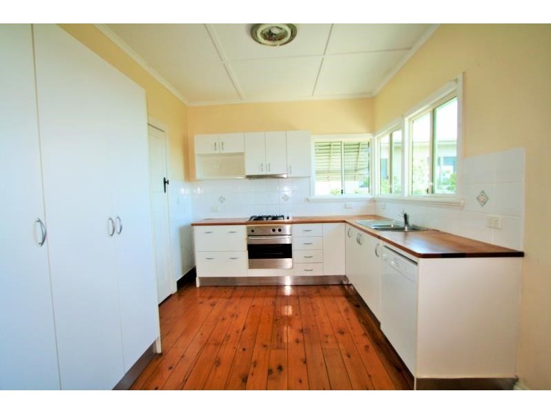 51 Nicholson Street, Greenslopes QLD 4120