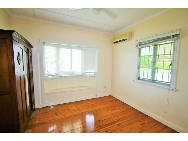 51 Nicholson Street, Greenslopes QLD 4120