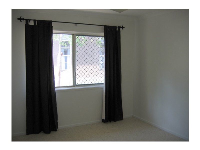 3/57 Crown Street, Holland Park West QLD 4121