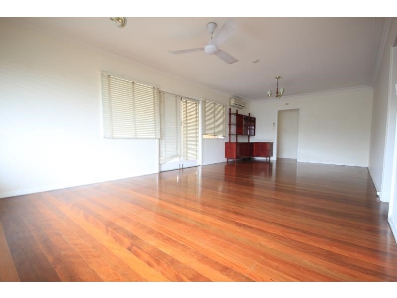 7 Thelma Street, Mount Gravatt East QLD 4122