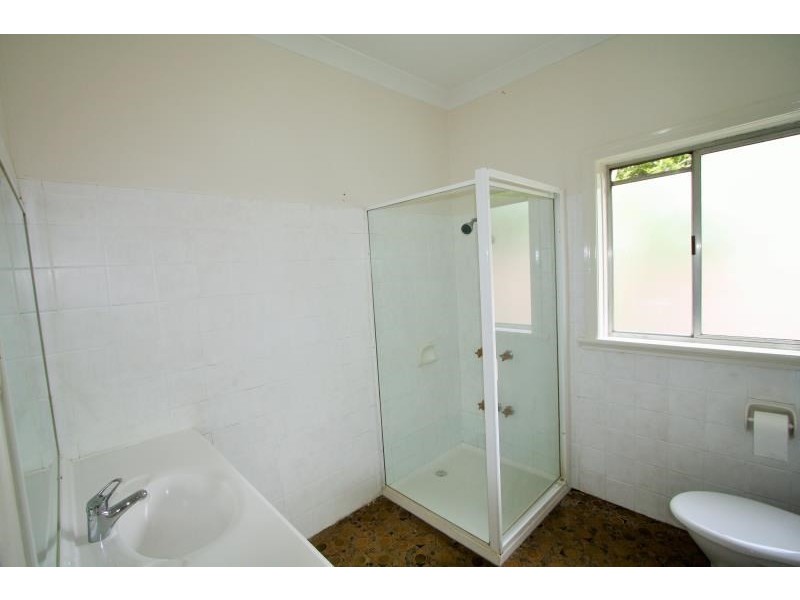 138 Holland Road, Holland Park QLD 4121