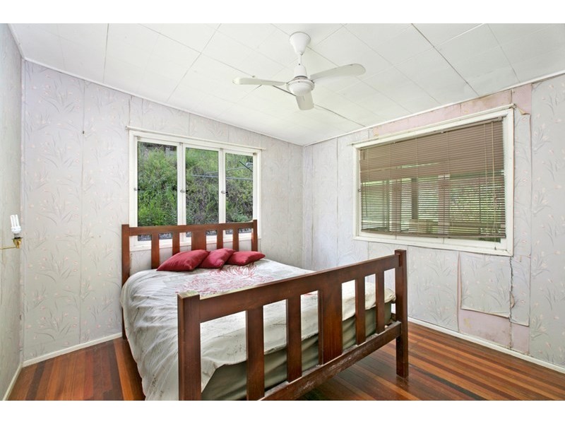 3 Odessa Street, Holland Park West QLD 4121