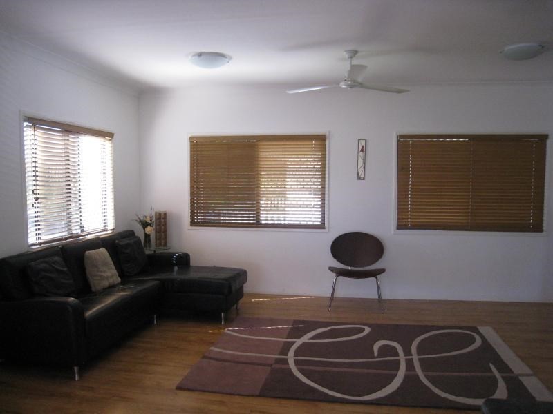 5 Pond Street, Mount Gravatt East QLD 4122