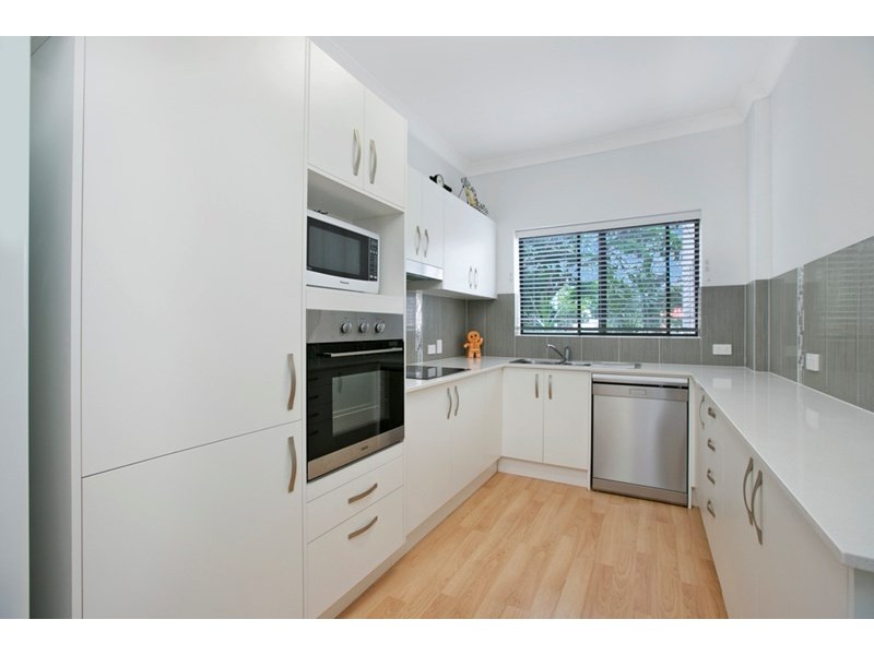 5/36 Rolle Street, Holland Park West QLD 4121