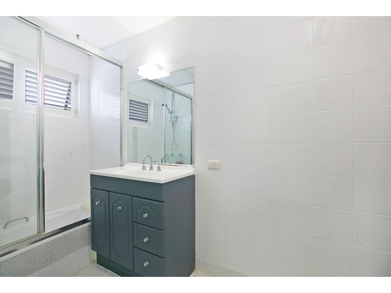 5/36 Rolle Street, Holland Park West QLD 4121