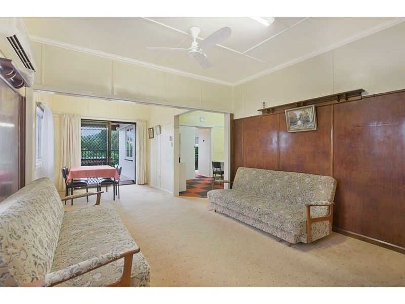 52 Hockings Street, Holland Park West QLD 4121