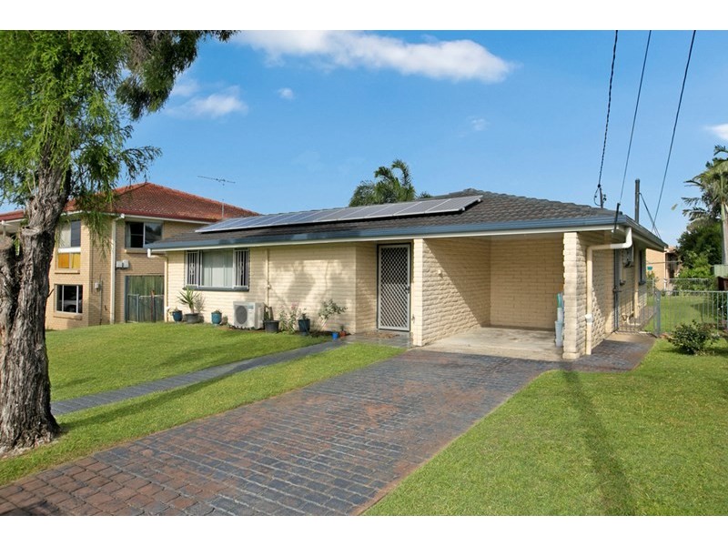 18 Silex Street, Mansfield QLD 4122