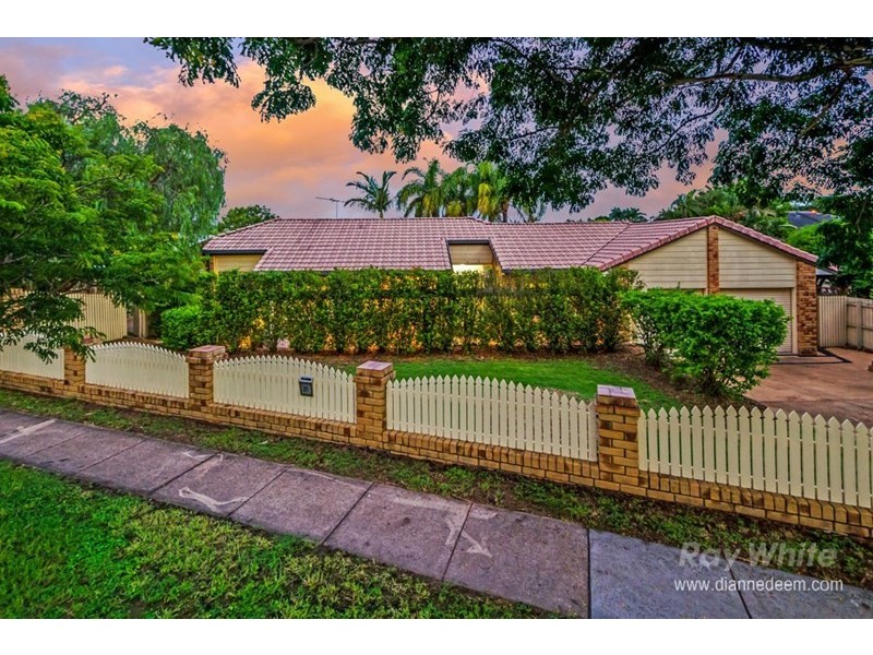 21 Nardie Street, Eight Mile Plains QLD 4113