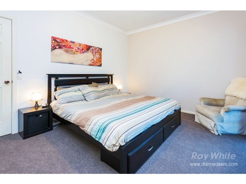 21 Nardie Street, Eight Mile Plains QLD 4113