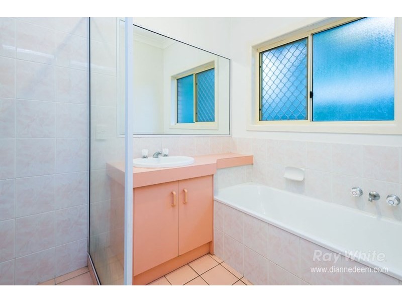 21 Nardie Street, Eight Mile Plains QLD 4113