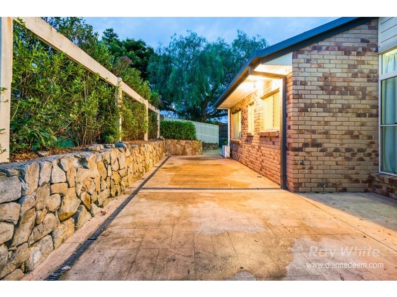 21 Nardie Street, Eight Mile Plains QLD 4113