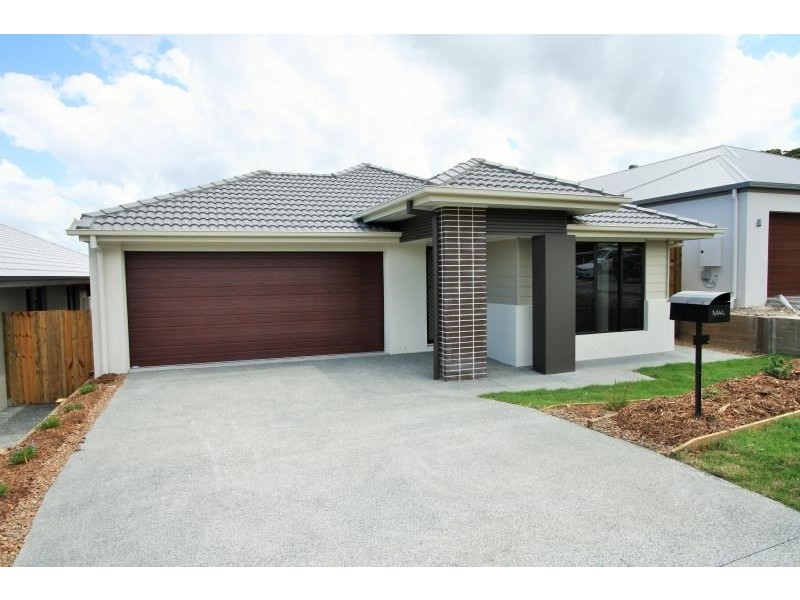 33 Gresswell Crescent, Upper Coomera QLD 4209