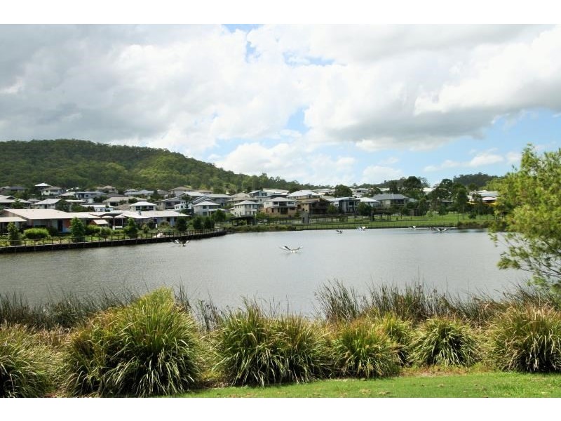 33 Gresswell Crescent, Upper Coomera QLD 4209