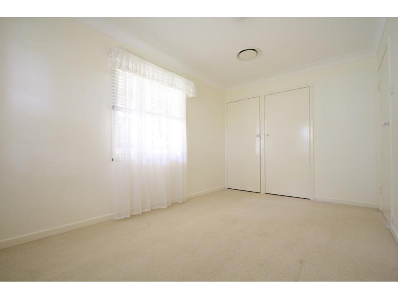 2 Harbut Street, Holland Park West QLD 4121