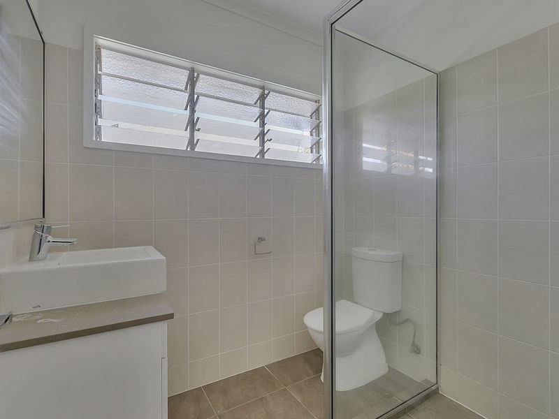 182 Sterculia Avenue, Holland Park West QLD 4121