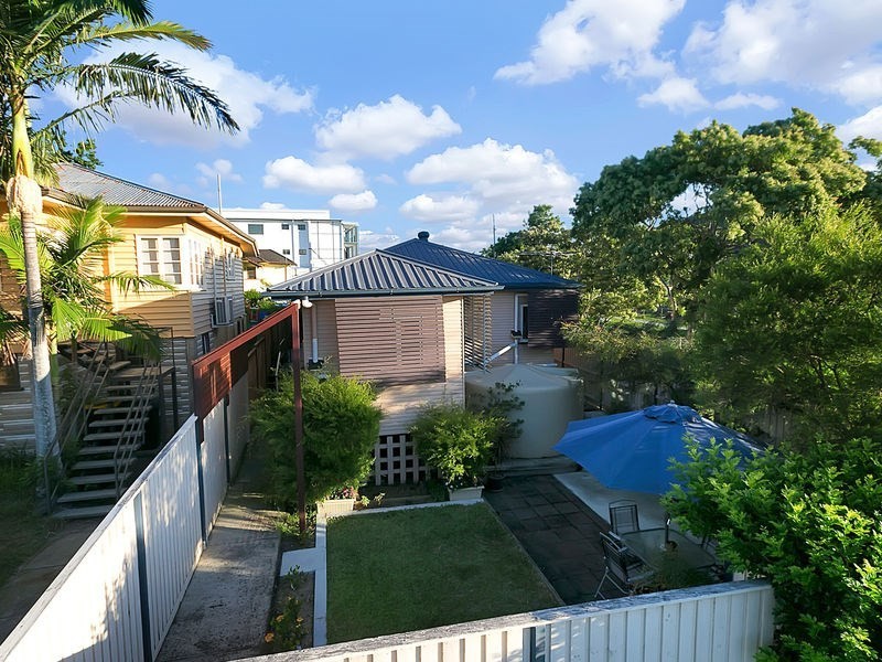 25 Invermore Street, Mount Gravatt East QLD 4122