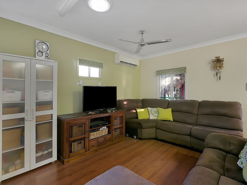 25 Invermore Street, Mount Gravatt East QLD 4122
