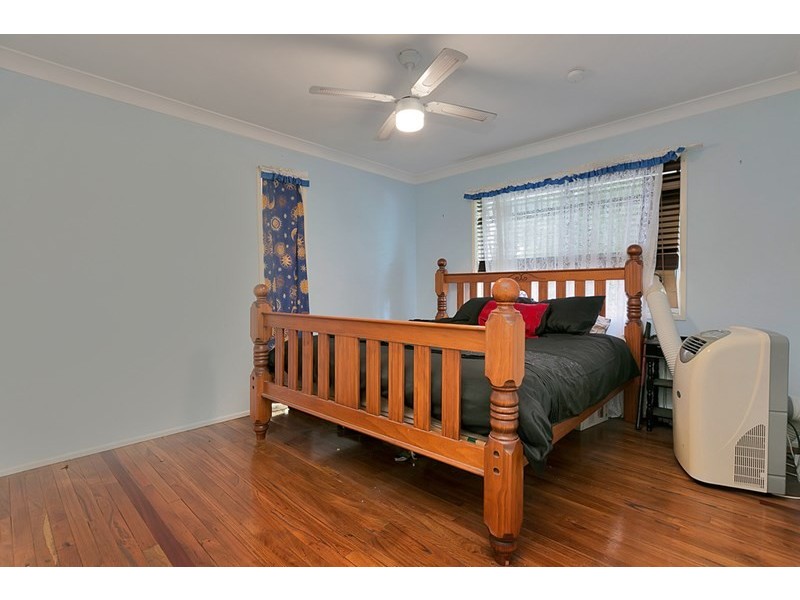 9 Dayana Street, Marsden QLD 4132