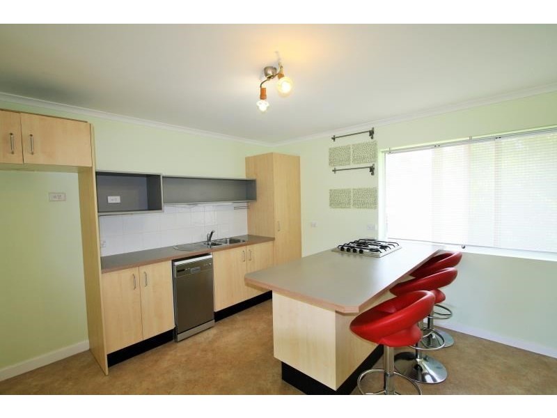 4/21 Embie Street, Holland Park West QLD 4121