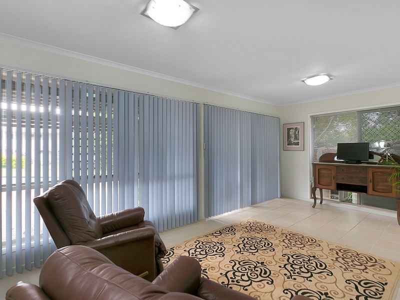 17 Ruby Avenue, Tarragindi QLD 4121