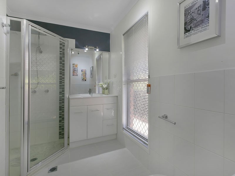 17 Ruby Avenue, Tarragindi QLD 4121