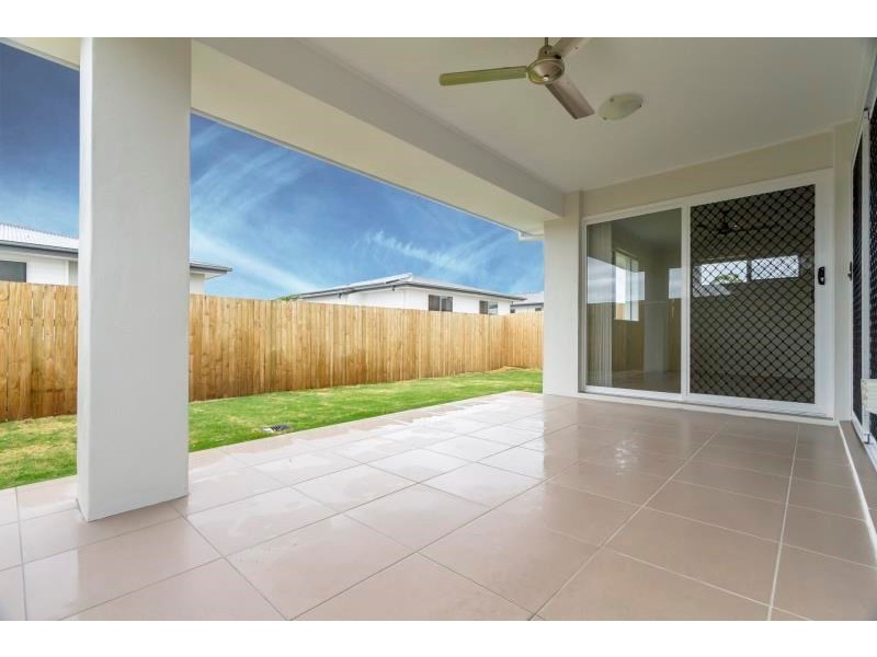 81 Brookside Circuit, Ormeau QLD 4208