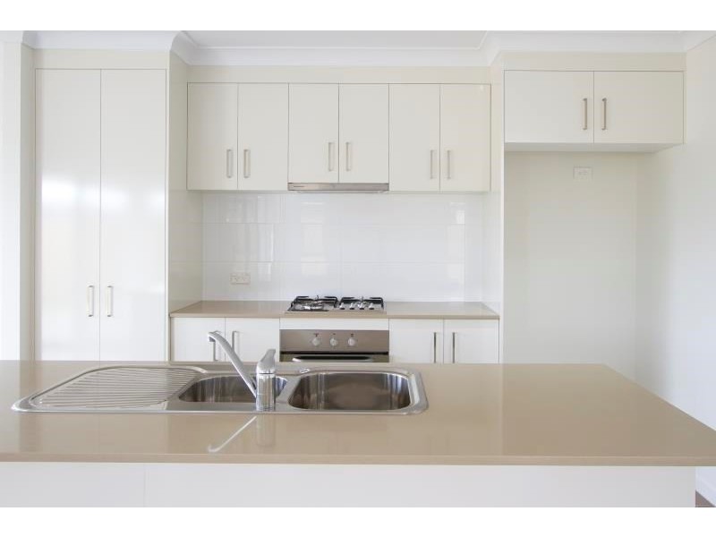 81 Brookside Circuit, Ormeau QLD 4208