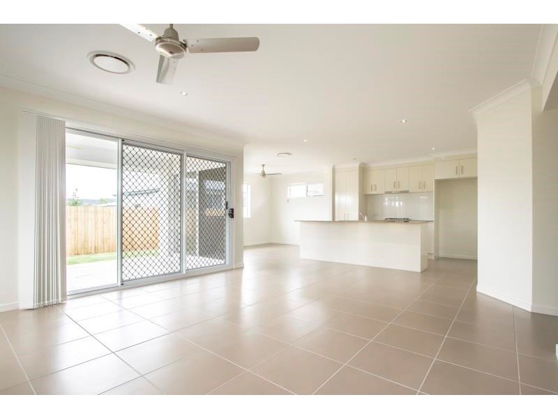 81 Brookside Circuit, Ormeau QLD 4208