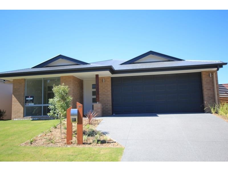 30 Brookside Circuit, Ormeau QLD 4208