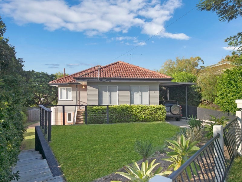 16 Mulsanne Street, Holland Park West QLD 4121