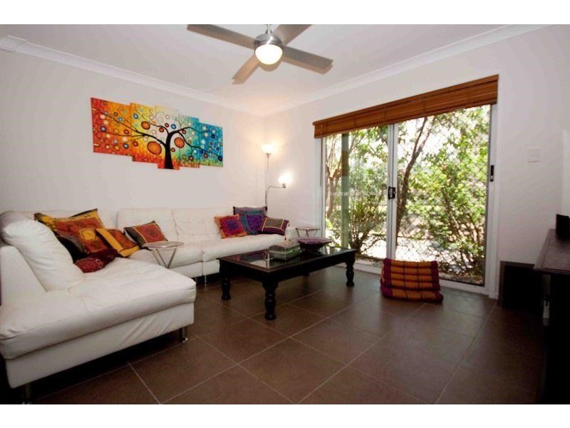 21 Perrin Drive, Seven Hills QLD 4170