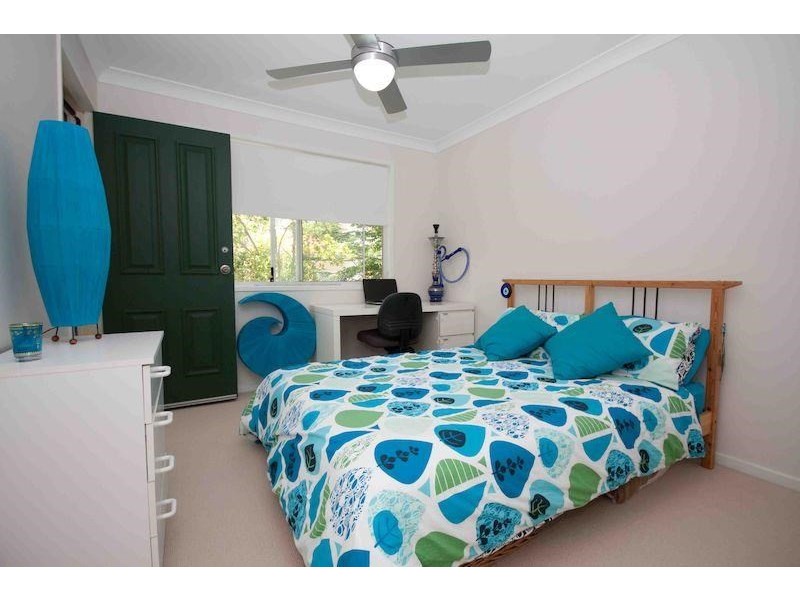 21 Perrin Drive, Seven Hills QLD 4170