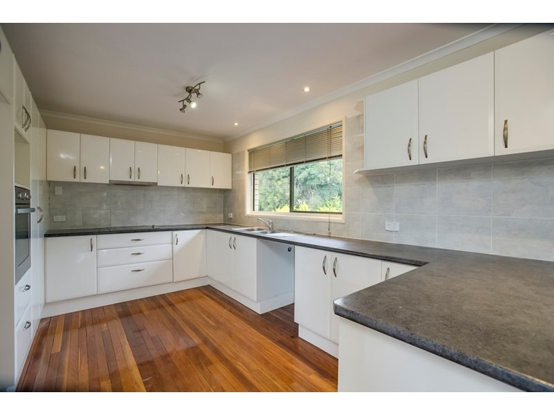 19 Redpath Street, Wishart QLD 4122