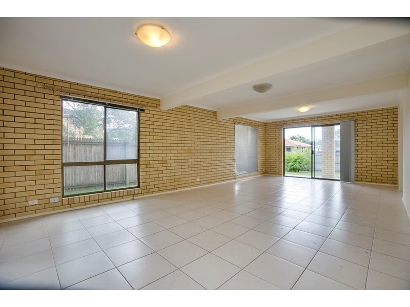 19 Redpath Street, Wishart QLD 4122