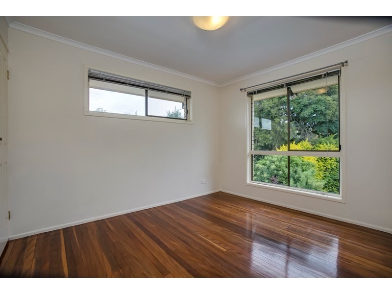 19 Redpath Street, Wishart QLD 4122