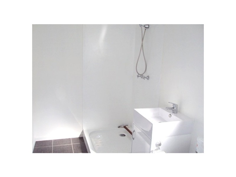 24 Hampton Street, East Brisbane QLD 4169