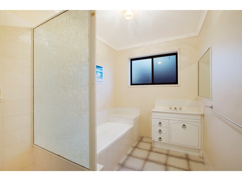 8 Mungo Place, Southport QLD 4215