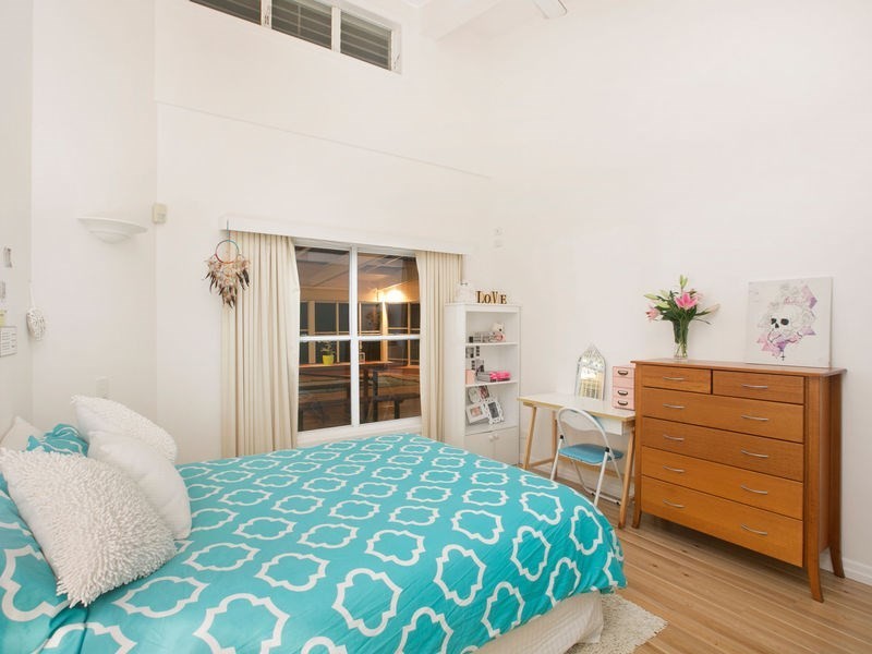 19 Dellwood Street, Nathan QLD 4111