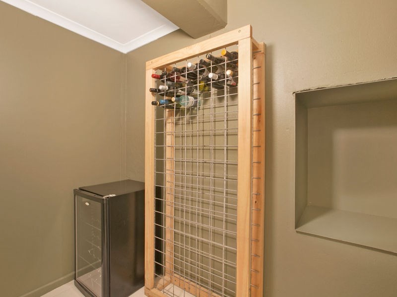 19 Dellwood Street, Nathan QLD 4111