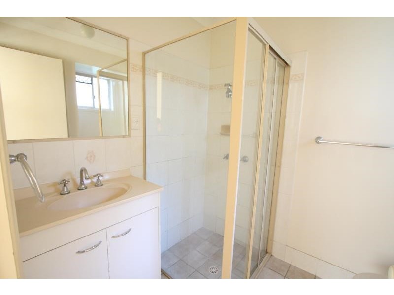 29 Wyncroft Street, Holland Park QLD 4121