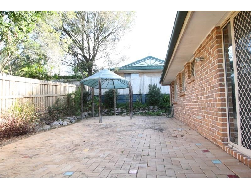 29 Wyncroft Street, Holland Park QLD 4121