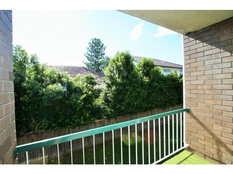 2/34 Yuletide Street, Holland Park QLD 4121