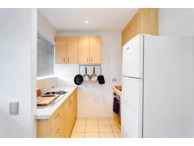 5/183 Nursery Road, Holland Park West QLD 4121