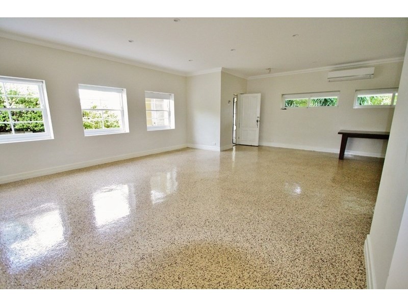 46 Reuben Street, Holland Park QLD 4121