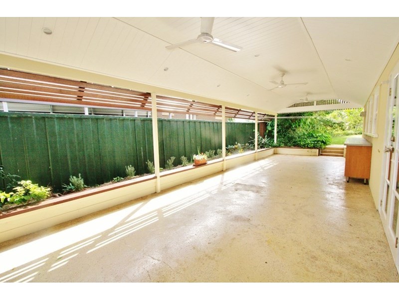 46 Reuben Street, Holland Park QLD 4121