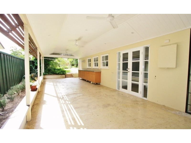 46 Reuben Street, Holland Park QLD 4121