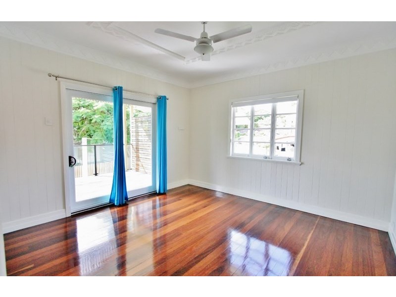 46 Reuben Street, Holland Park QLD 4121