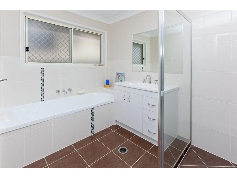 38 Ellerby Road, Moggill QLD 4070