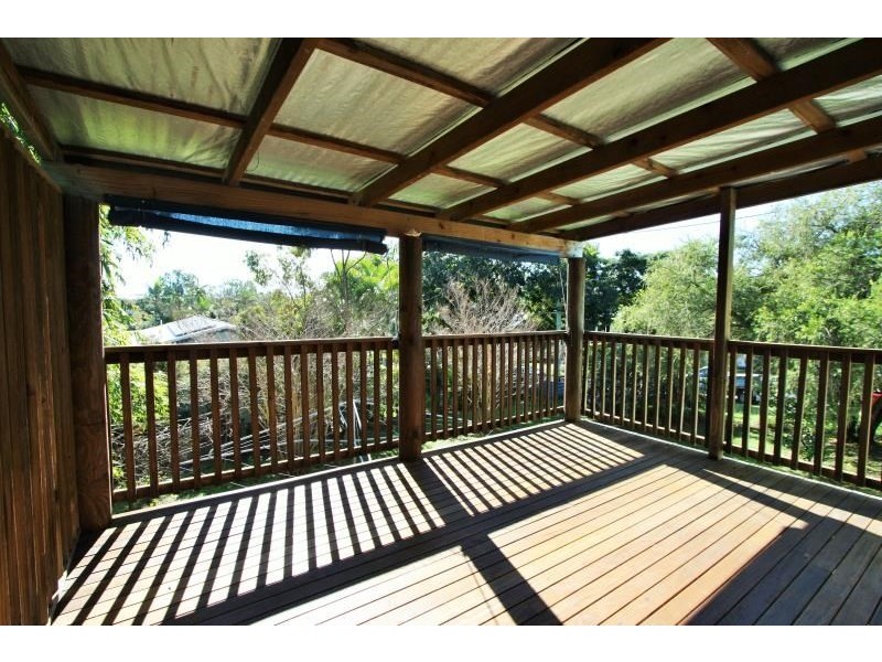 137 Sterculia Avenue, Holland Park West QLD 4121